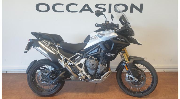TRIUMPH TIGER 1200 RALLY PRO
