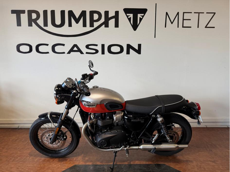 TRIUMPH Bonneville T100
