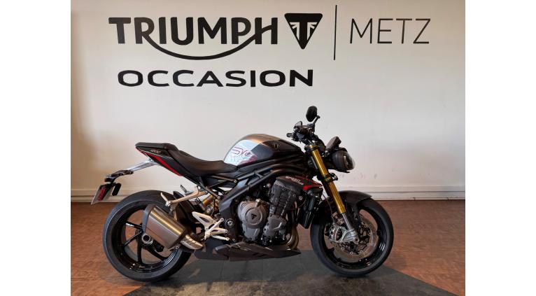 TRIUMPH SPEED TRIPLE 1200 RS