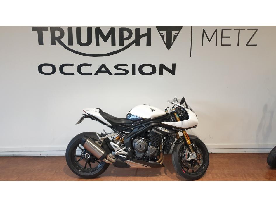 TRIUMPH SPEED TRIPLE 1200 RR