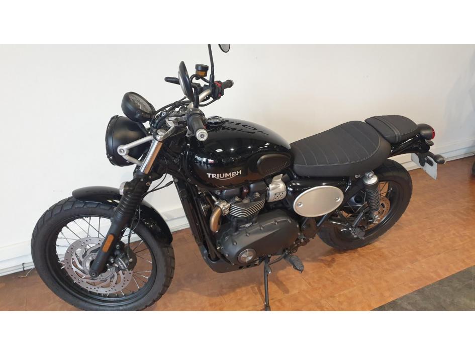 TRIUMPH SCRAMBLER 900